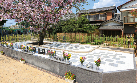 草加聖苑　いのりの里山